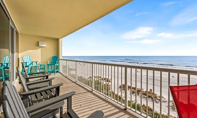 Long Beach Condo | 4th Floor Majestic Towers 4BR 3BA TOWER 1!