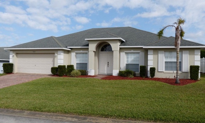 Tuscan Ridge House | 5 bedroom 3 bathroom villa at Tuscan Ridge only 15 mins from Disney