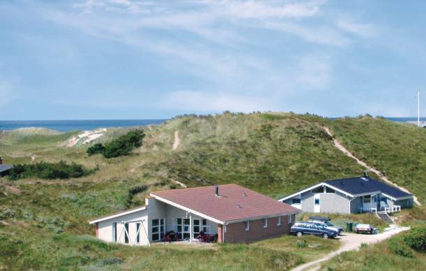 Houvig Strand House | 5 bedroom accommodation in Ringkøbing