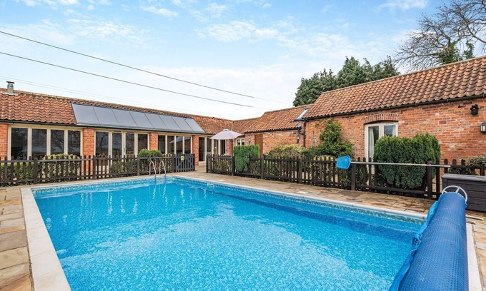 Skegness Cottage | 5 bedroom accommodation in Thorpe Culvert, near Skegness