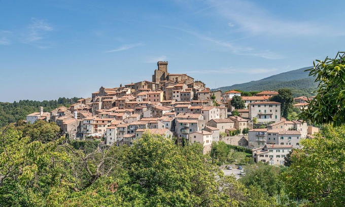 Arcidosso House | 5 bedroom accommodation in Arcidosso