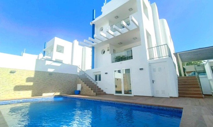 Cala Vadella House | 5 bedroom villa in Cala Vadella