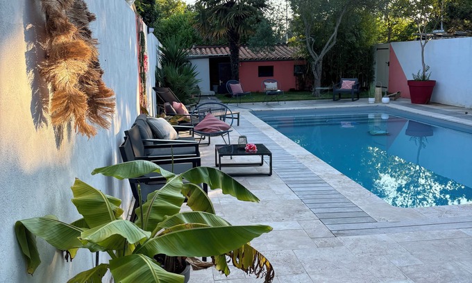 La Rochelle House | 5 bedroom house with pool in La Rochelle