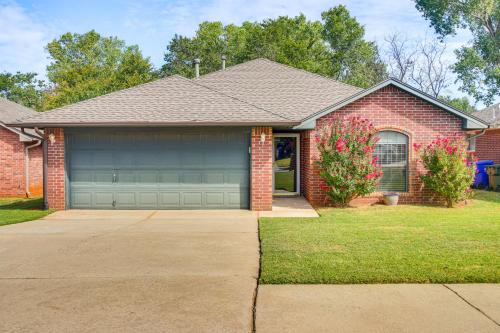Norman House | 5 Mi to University of Oklahoma Home with Patio!