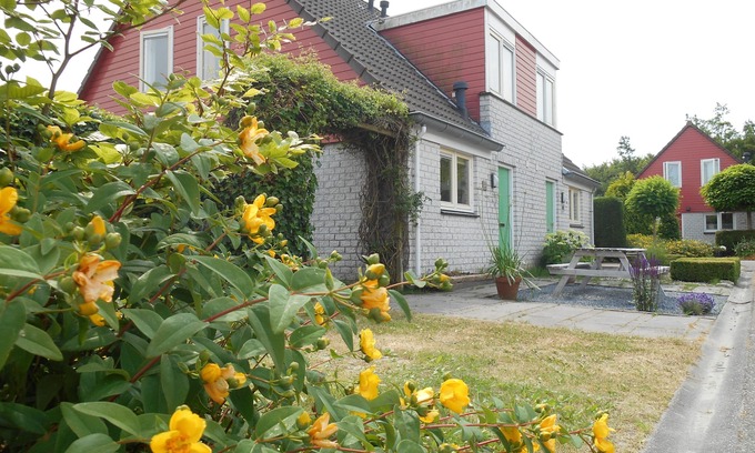 Wemeldinge House | 5-person vacation home on the Oosterschelde estuary