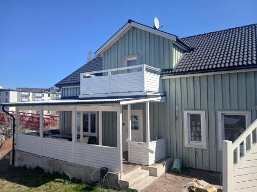 Centrum Villa | 5 sovrum 9 bäddar 12 sovplatser