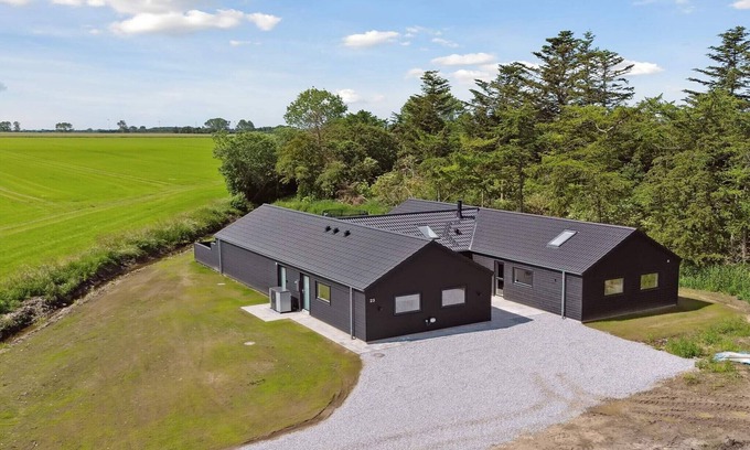 Hasmark Strand House | 5 star holiday home in Otterup