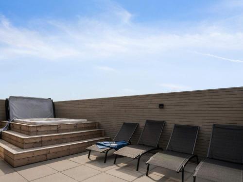 Hasmark Strand House | 5 star holiday home in Otterup
