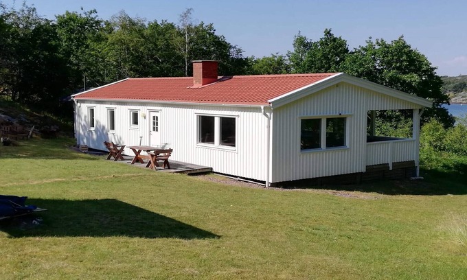 Kungalv Municipality House | 5 star holiday home in Mastrand