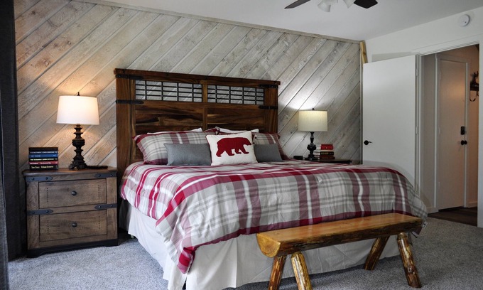 Mammoth Lakes House | 5-Star Solitude & Mammoth Mtn Views @ Snowcreek #237, Remodeled, Spa, Laundry