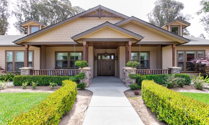 Callender House | 535 Stanton in Arroyo Grande
