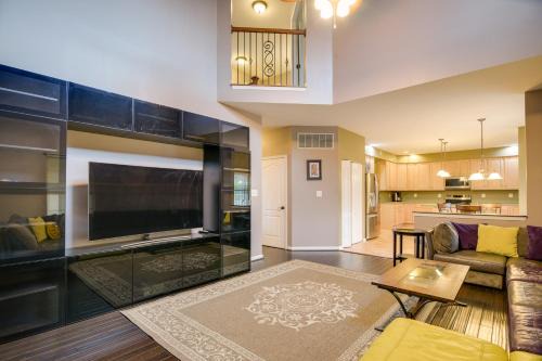Nottingham House | 54 Mi to Dtwn DC Spacious Family Home!