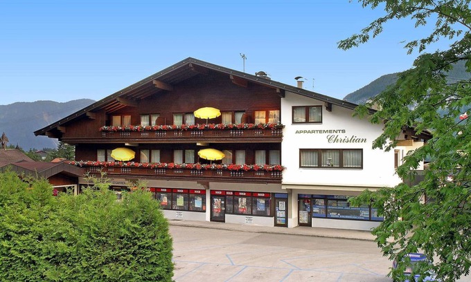 Maurach Apartment | 55 m² Apartment ∙ 1 bedroom ∙ 5 guests