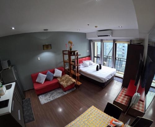 Downtown House | 56th Floor - Makati View - Knightsbridge Residences