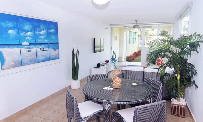 Bajura Condo | #6 First floor 3br, 2ba Apartment @ Jobos Beach