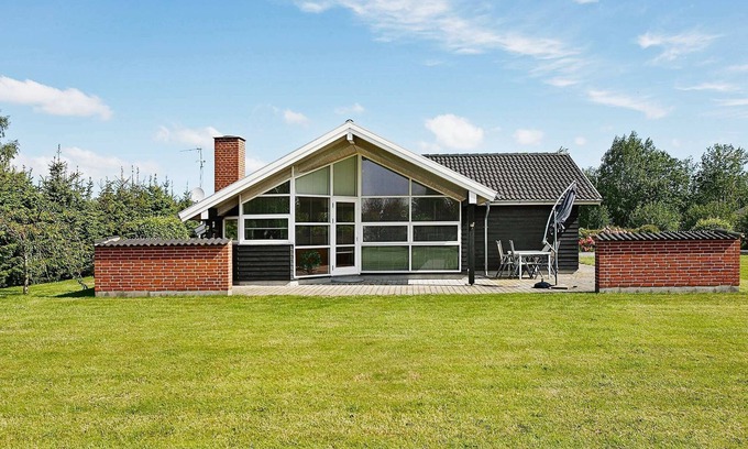 Egense House | 6 person holiday home in Storvorde-By Traum