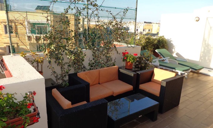 Ta' Xbiex Apartment | 60 m² Apartment ∙ 3 bedrooms ∙ 7 guests