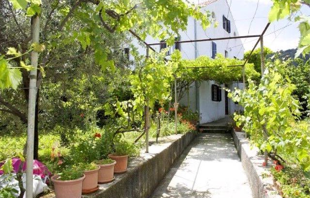 Veli Losinj Apartment | 60 m² Apartment ∙ 2 bedrooms ∙ 4 guests