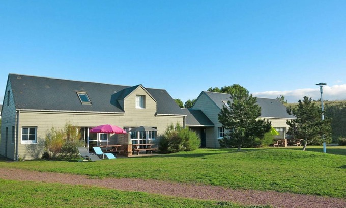 Creances House | 60 m² House ∙ 2 bedrooms ∙ 4 guests