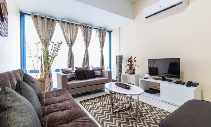 Salcedo Village Apartment | 60 Sqm 1 B/R @ Two Central (I)
