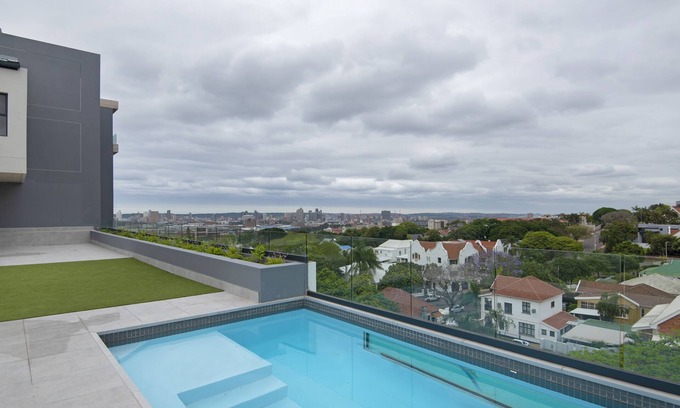 Windermere Apartment | 601 at Two six two Florida Road