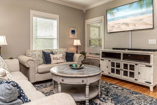 Fort Morgan House | 6020 Rookery 3 Lemon Drop
