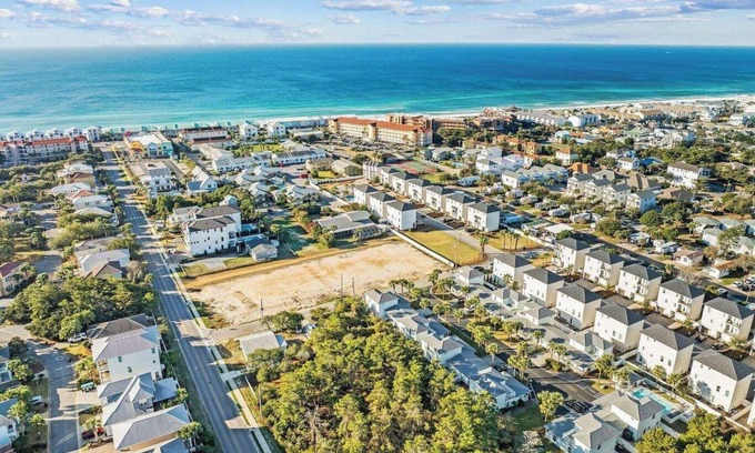 Emerald Waters Village House | 61 | Walk to the Beach! Pool + Prime Location!