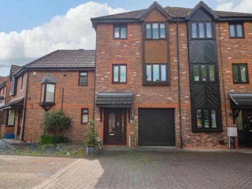 Bridgnorth House | 63 Severn Street