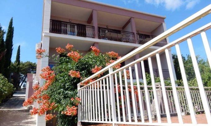 Loviste Apartment | 65 m² Apartment ∙ 2 bedrooms ∙ 5 guests