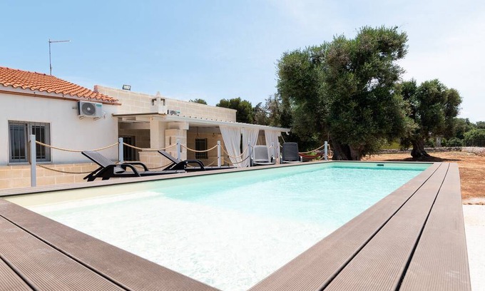 Serranova Villa | 65 m² Villa ∙ 3 bedrooms ∙ 6 guests