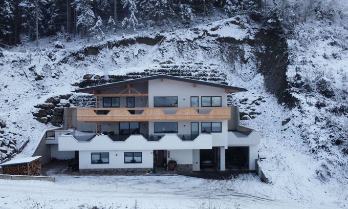 Hippach Apartment | 67 m² Apartment ∙ 2 bedrooms ∙ 6 guests