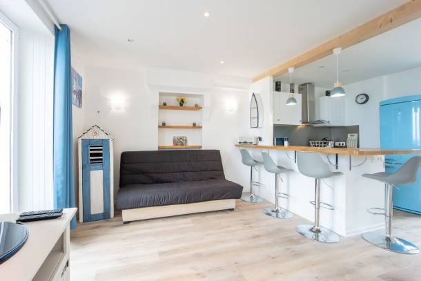 Luc-sur-Mer Apartment | 68 m² Apartment ∙ 2 bedrooms ∙ 5 guests