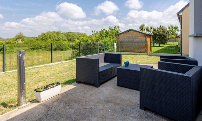 Saint-Germain-sur-Ay House | 68 m² House ∙ 2 bedrooms ∙ 4 guests