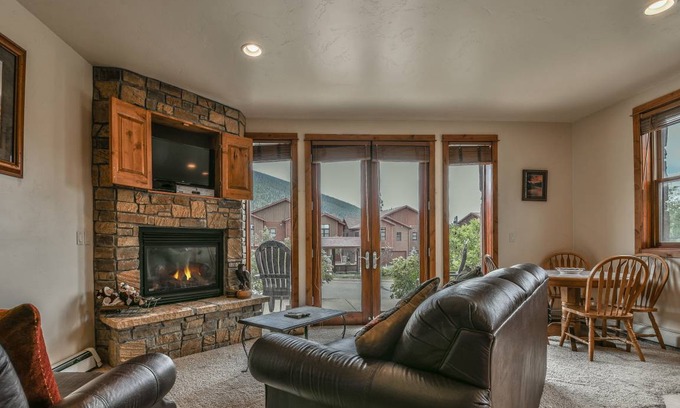 Keystone House | 69 m² House ∙ 2 bedrooms ∙ 6 guests