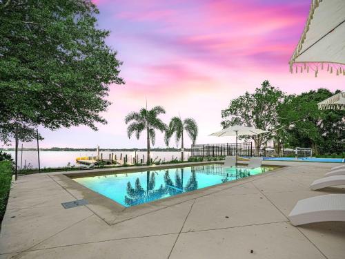 Sebring House | 6BR Lakefront Home w Pool Pickleball More