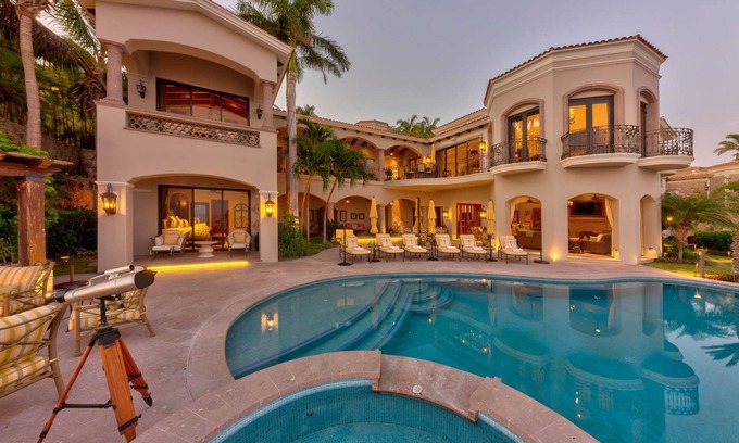 Rancho Cerro Colorado Villa | 6BR Luxury Home in Del Mar