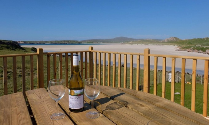 Ardroil Cottage | 7 CARNISH, family friendly, with a garden in Uig Isle Of Lewis