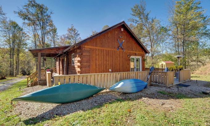 Curwensville Cabin | 7 Mi to Bilger's Rocks: Secluded 7-Acre Retreat