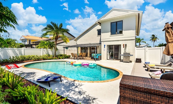 Delray Beach House | 7 min to Beach Family Retreat w/Pool, Walk to Shops, Dog-Friendly