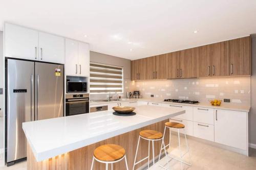Kensington House | 7 Royal Family Kensington 4br 2bth