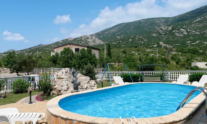 Cesarica Apartment | 70 m² Apartment ∙ 3 bedrooms ∙ 6 guests