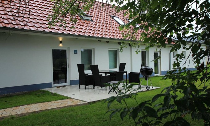 Garden House | 70 m² House ∙ 2 bedrooms ∙ 4 guests