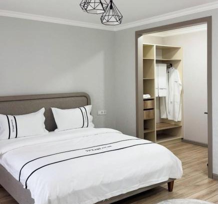 Yesil District Apartment | 71 East Apart Hotel