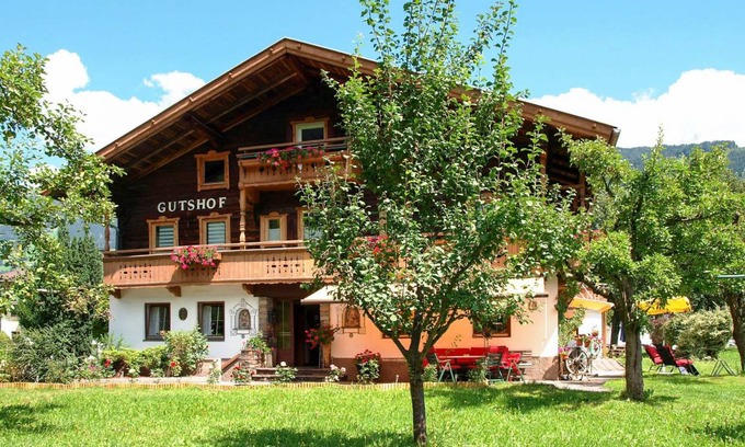 Zell am Ziller Villa | 75 m² Villa ∙ 2 bedrooms ∙ 5 guests