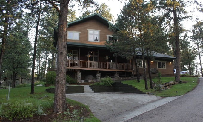 Custer Cabin | 8 Brothers