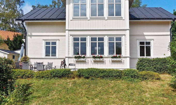 Grisslehamn House | 8 person holiday home in GRISSLEHAMN