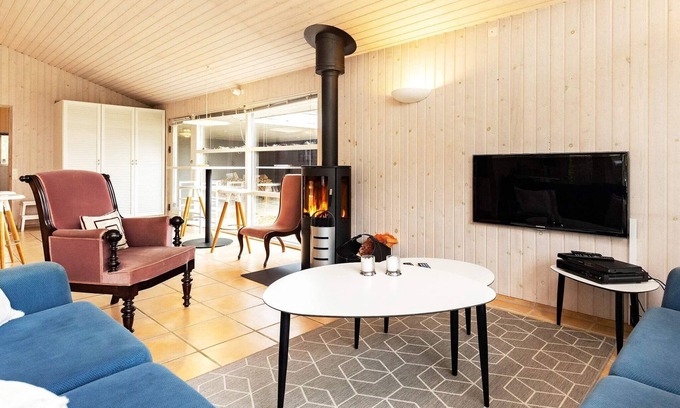 Smidstrup Strand House | 8 person holiday home in Gilleleje-By Traum