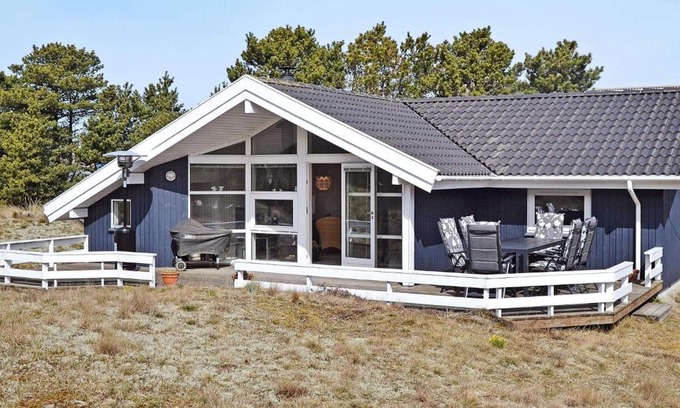 Rindby Strand House | 8 person holiday home in Fanø-By Traum