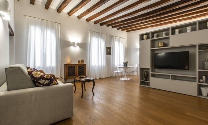 San Marco Apartment | 80 m² Apartment ∙ 2 bedrooms ∙ 4 guests
