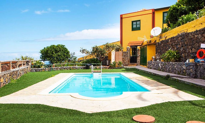 Montijos House | 80 m² House ∙ 1 bedroom ∙ 4 guests